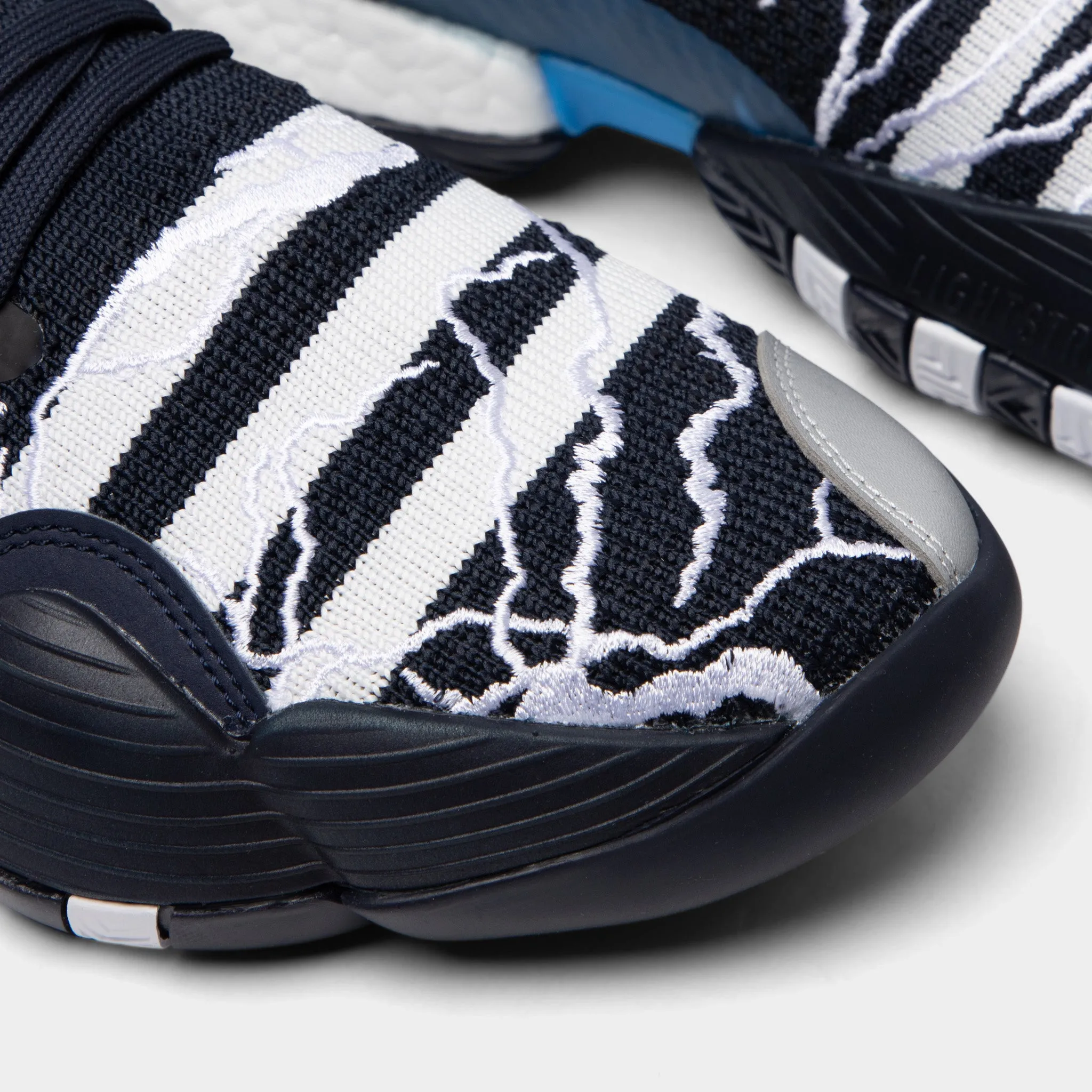 Craftsmanship Comfort Wedge adidas Trae Young 2 Legend Ink / Cloud Ink - Pulse Blue