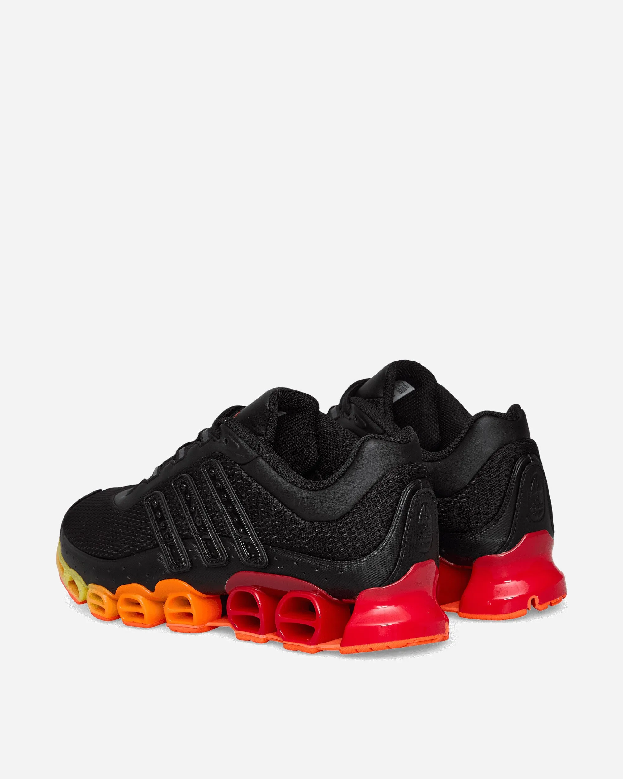 Megaride Sneakers Core Black / Better Scarlet Peak Step