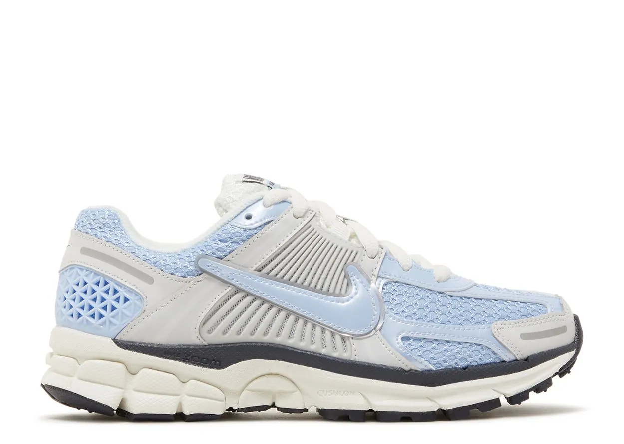 padded collar running shoes running on track shoes Nike Zoom Vomero 5 Royal Tint Photon Dust