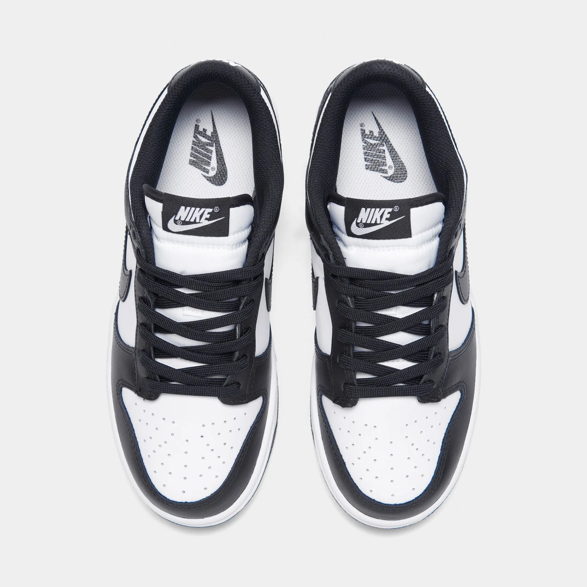 Cruise Walk Sun Jog Nike Women's Dunk Low White / Black - White