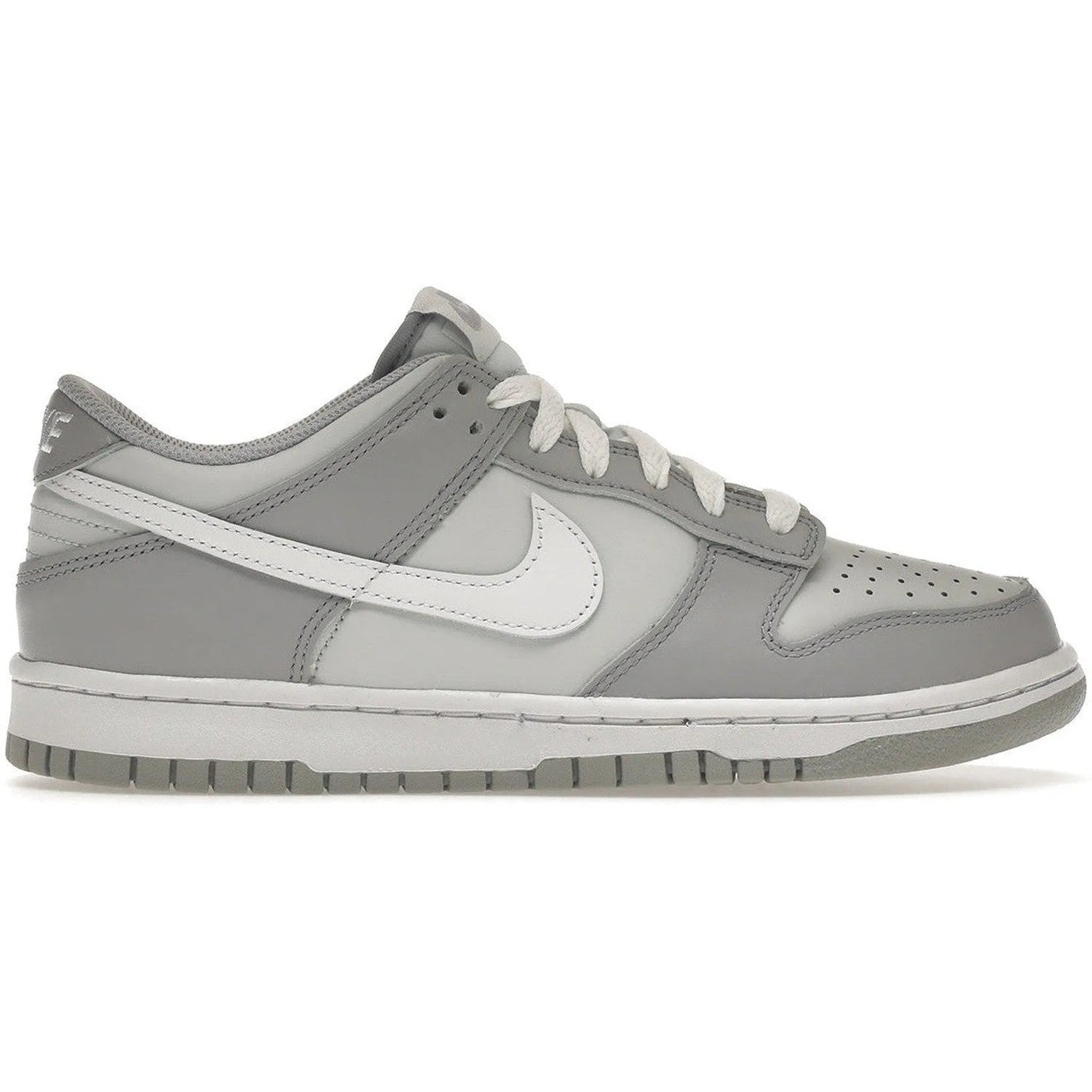 Nike Dunk Low Two-Toned Grey (GS) Grip Comfort Harbor Hike