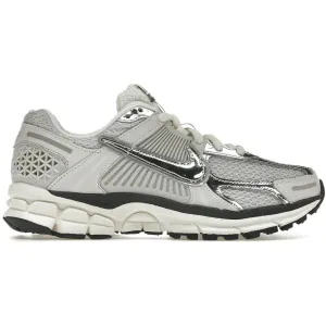 City running requirement Nike Zoom Vomero 5 Photon Dust Metallic Silver (Women's)