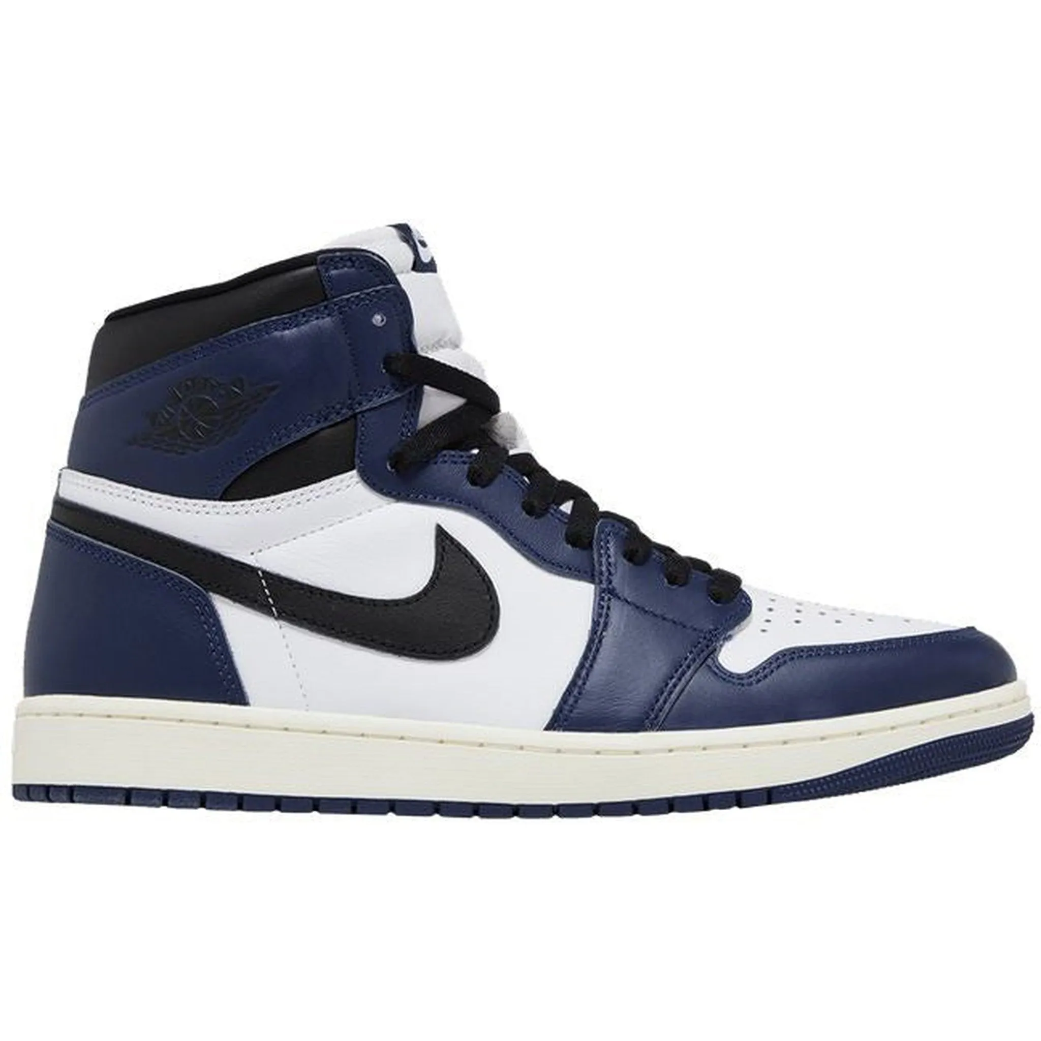 Jordan 1 Retro High OG Midnight Navy High Step