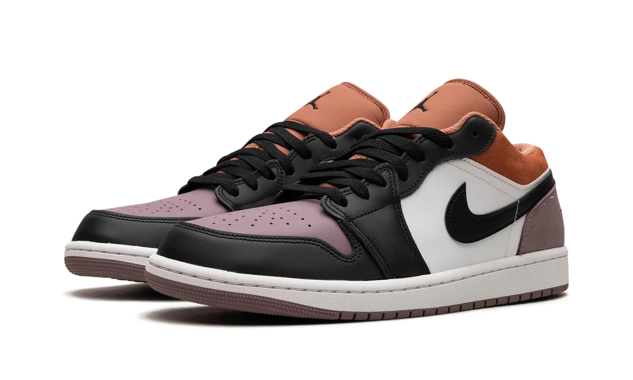 Dynamic Edge Air Jordan 1 Low SE Sky J Mauve