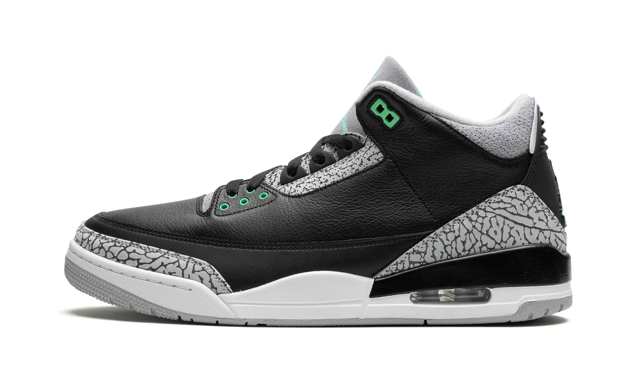 Air Jordan 3 Retro 'Green Glow' Breath Fresh