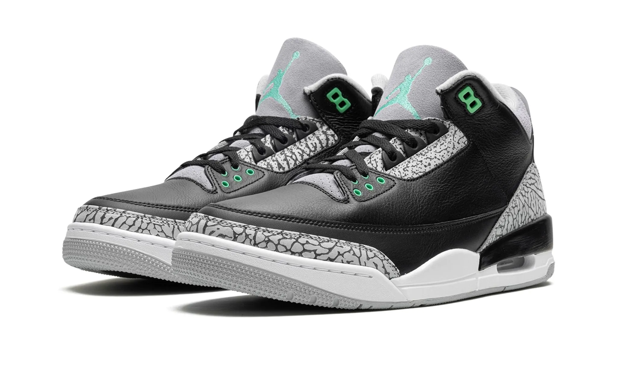Air Jordan 3 Retro 'Green Glow' Stage Glow