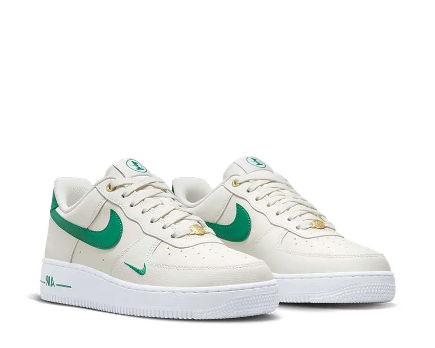 Nike Air Force 1 '07 SE W Active Mode