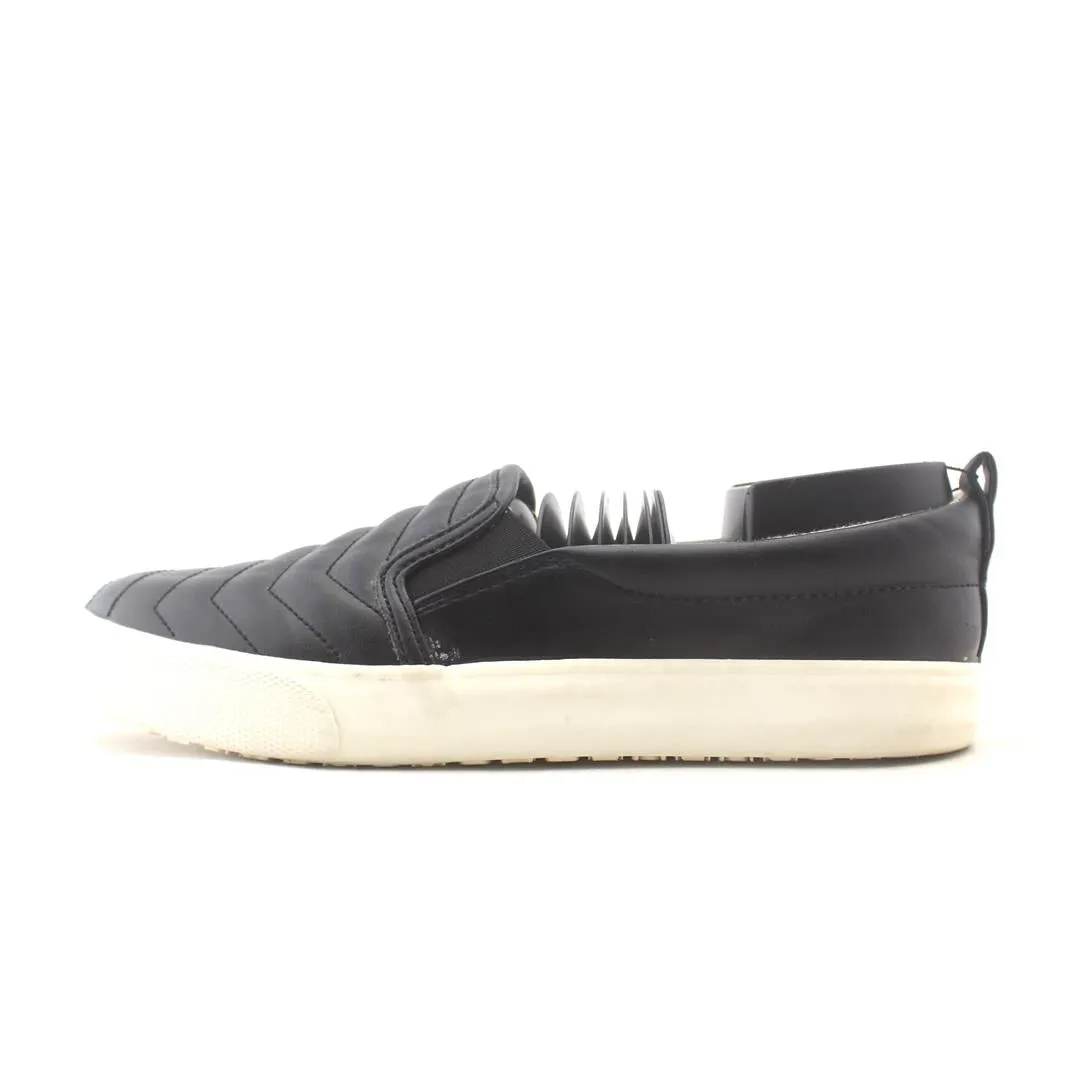 CAT & JACK MEMORY FOAM Comfort Midsole Top Rated