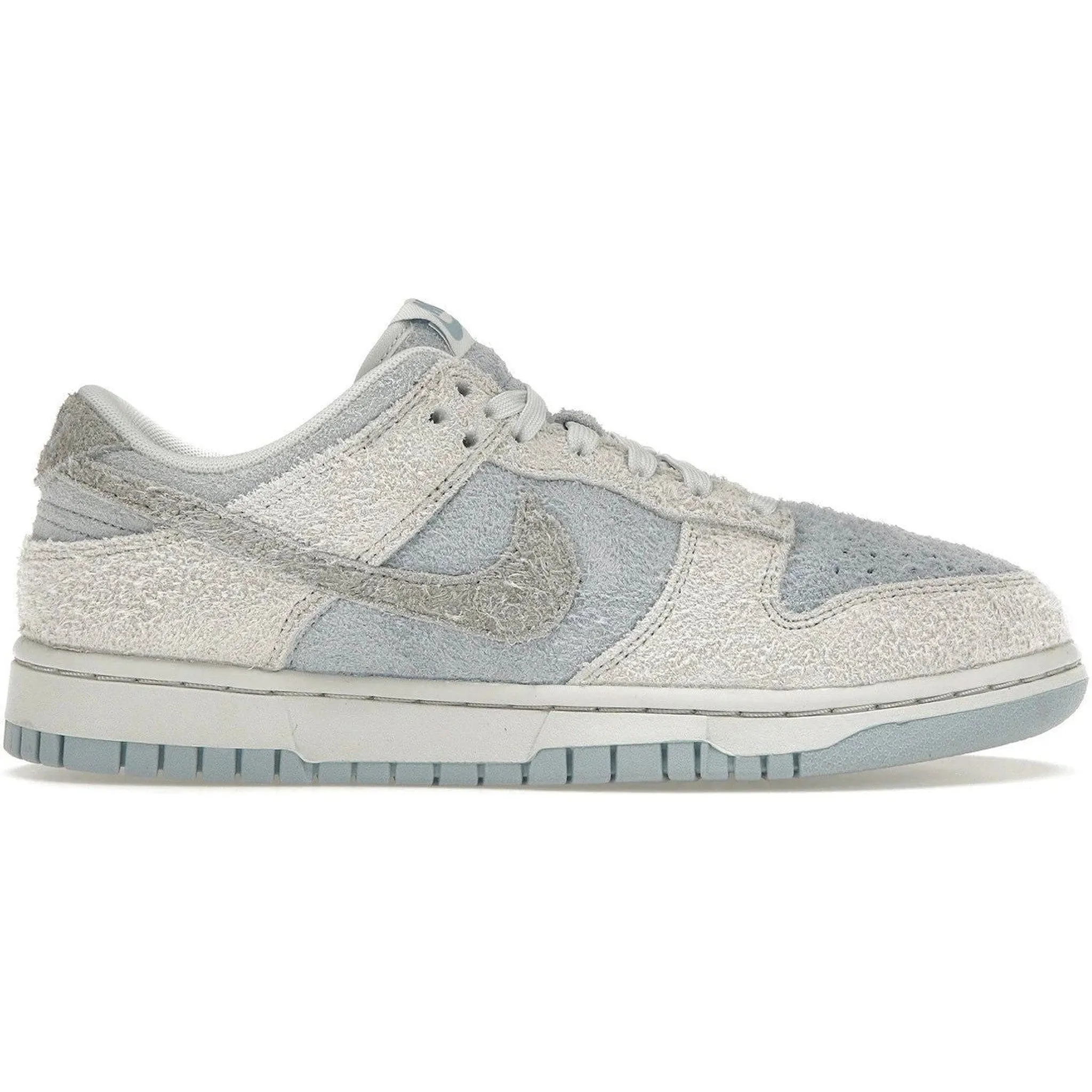 Subtle Look Spring Vibe Nike Dunk Low Light Armory Blue Photon Dust (Women's)