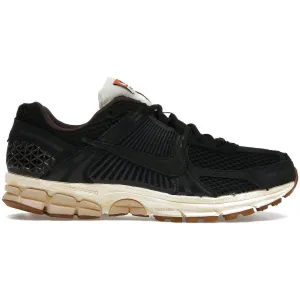post - race celebration running with a low - top design Nike Zoom Vomero 5 Black Sesame (Women's)