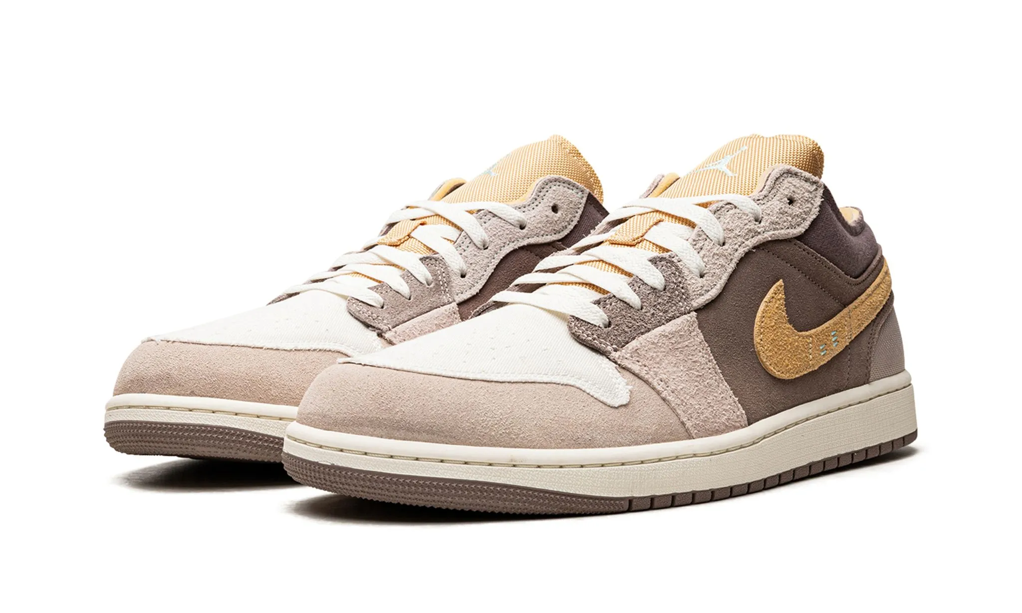 Park Step Air Jordan 1 Low SE Craft Taupe Haze