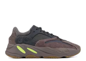 Adidas Yeezy 700 Mauve Bright Accents Feet Wellness