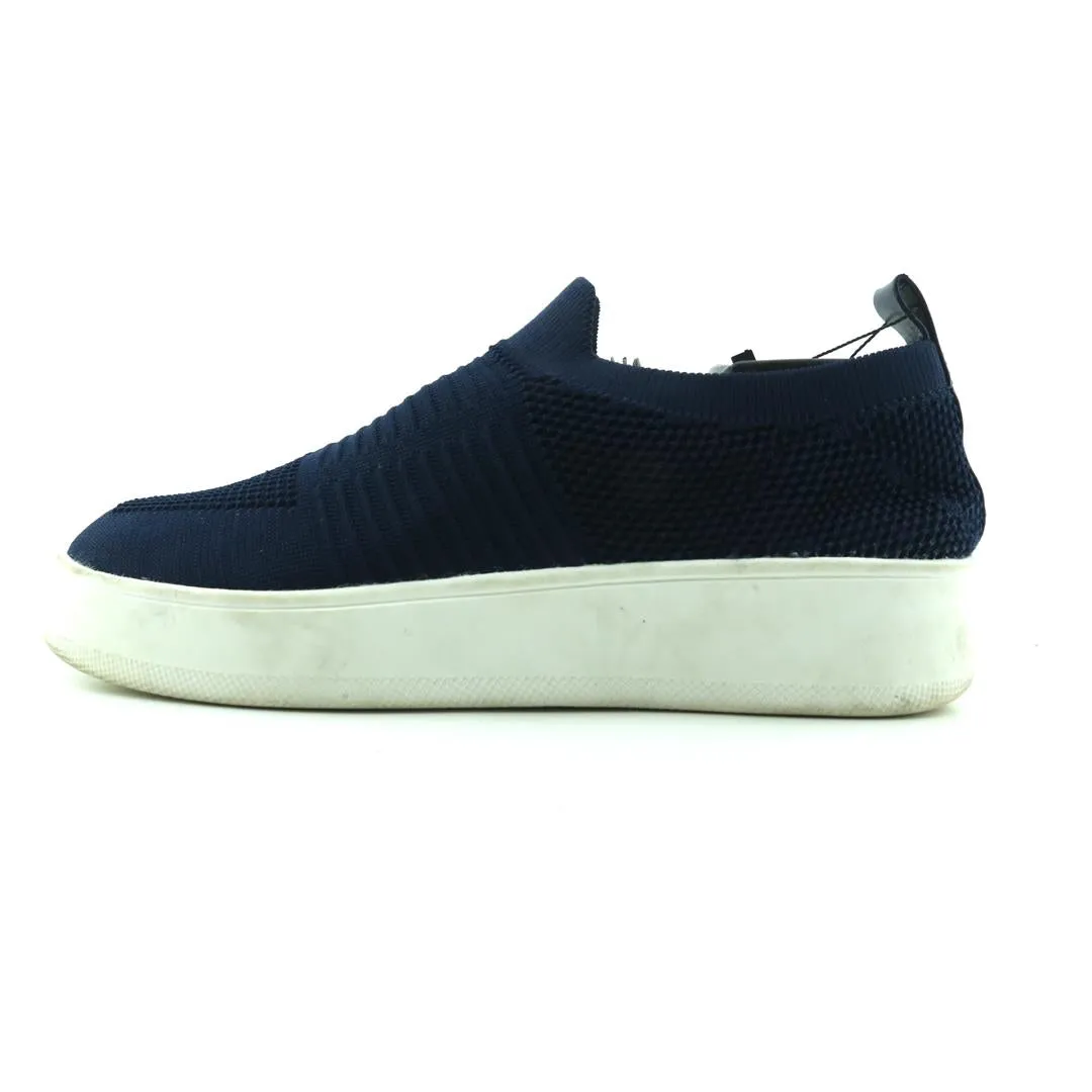 Yoga Base Anti Slip STEVE MADDEN .