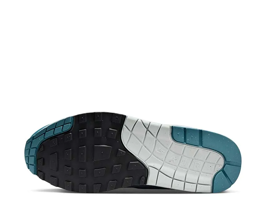 Cushioned Step Motion Balance Nike Air Max 1 SC