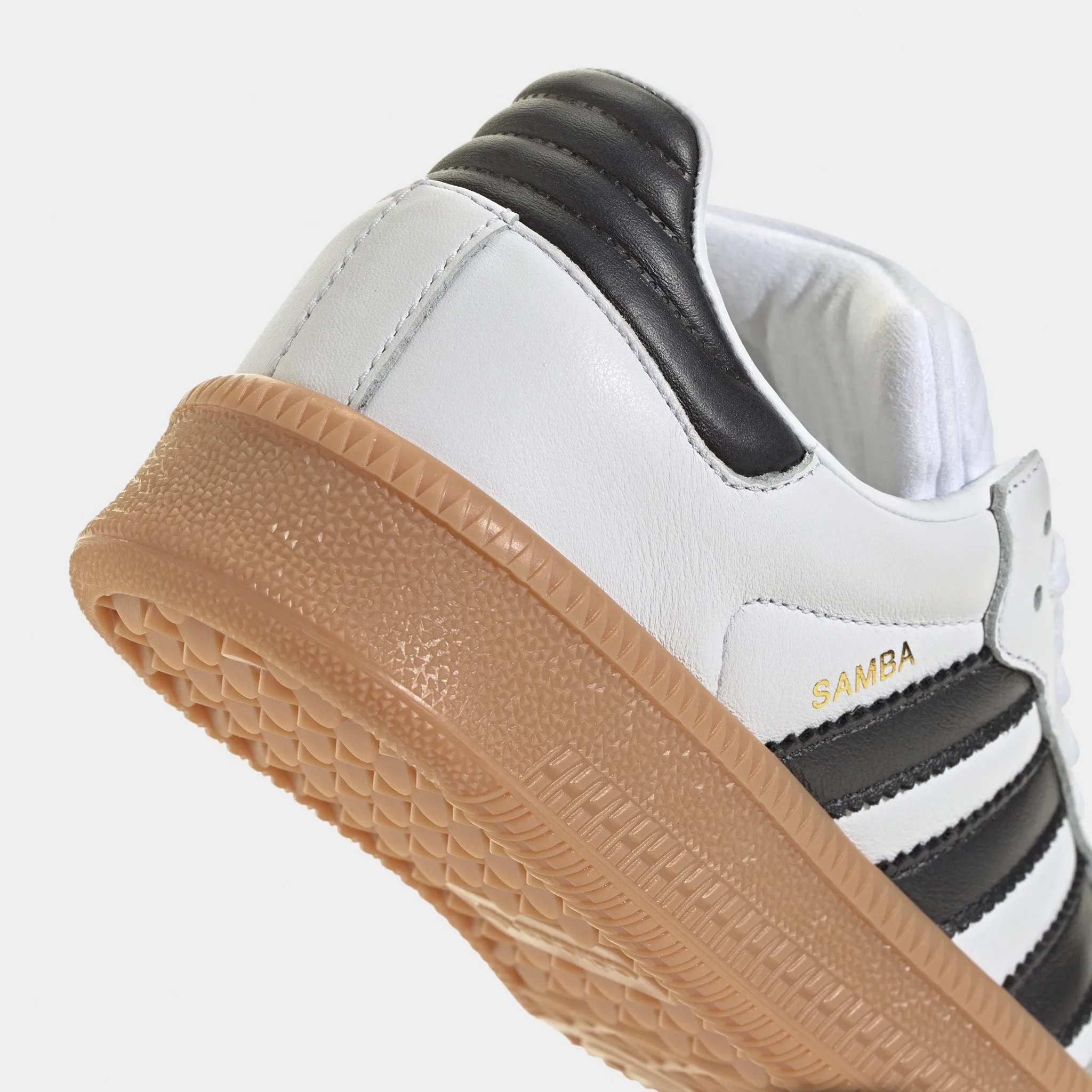 Fur Trim adidas Juniors' Samba XLG White / Black - Gum