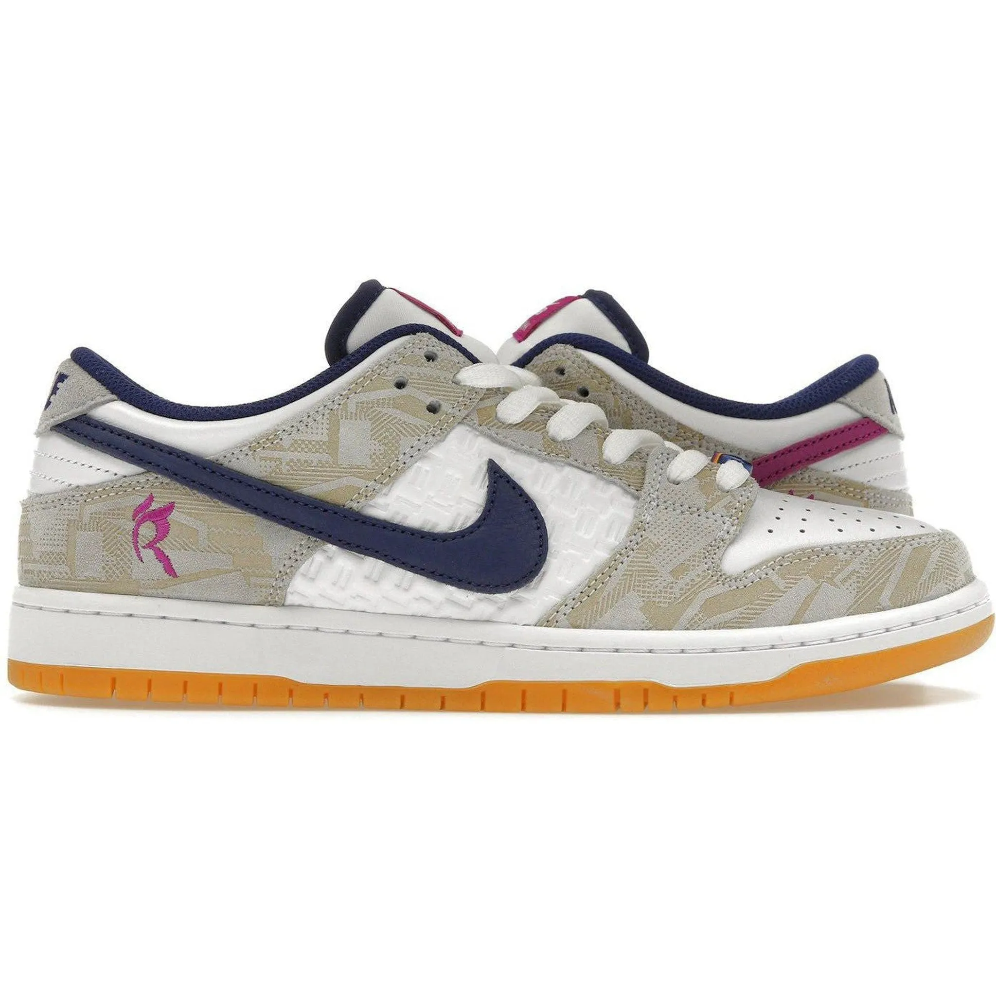 Nike SB Dunk Low Rayssa Leal Run Errands Earth Tone