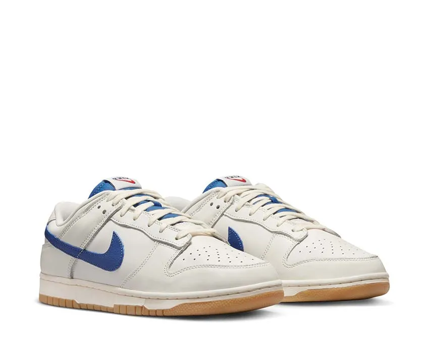 Nike Dunk Low SE Silver Glow