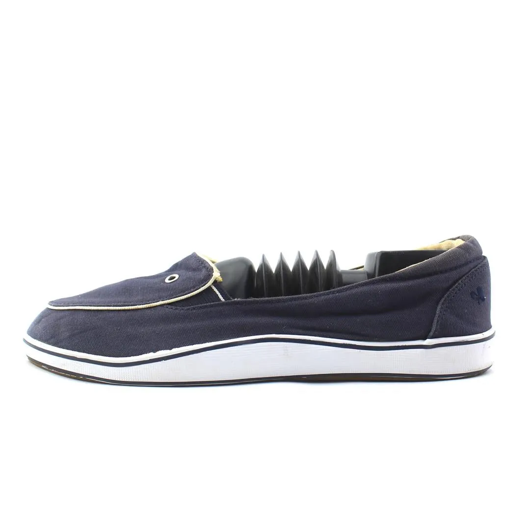 GRASSHOPPER  . Step Tall Classic Chic