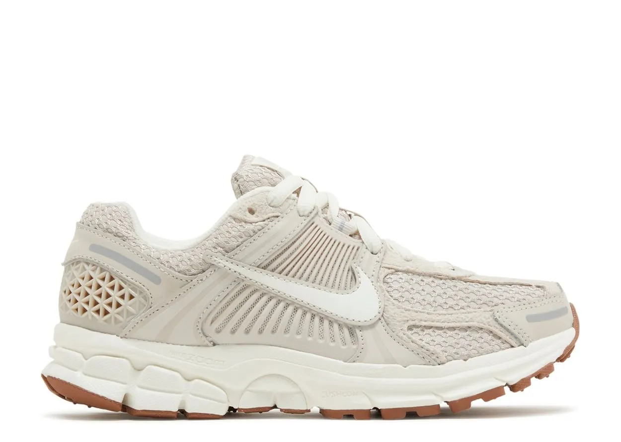 Nike Zoom Vomero 5 Light Orewood Brown Elastic Straps dry - climate shoes