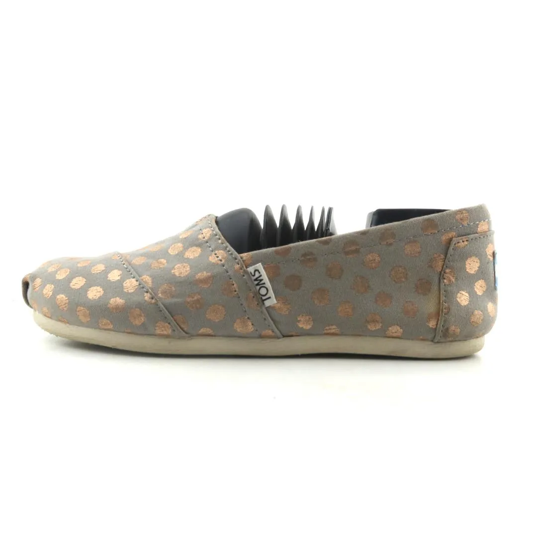 TOMS . Galaxy Tone