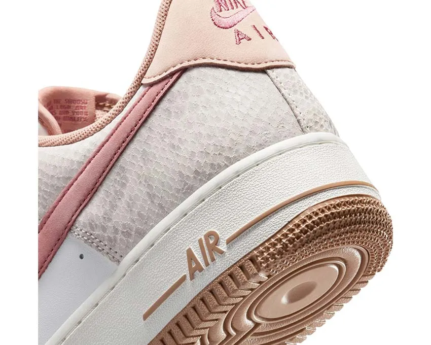 Nike Air Force 1 '07 LV8 "Canyon Rust" Urban Dailywear