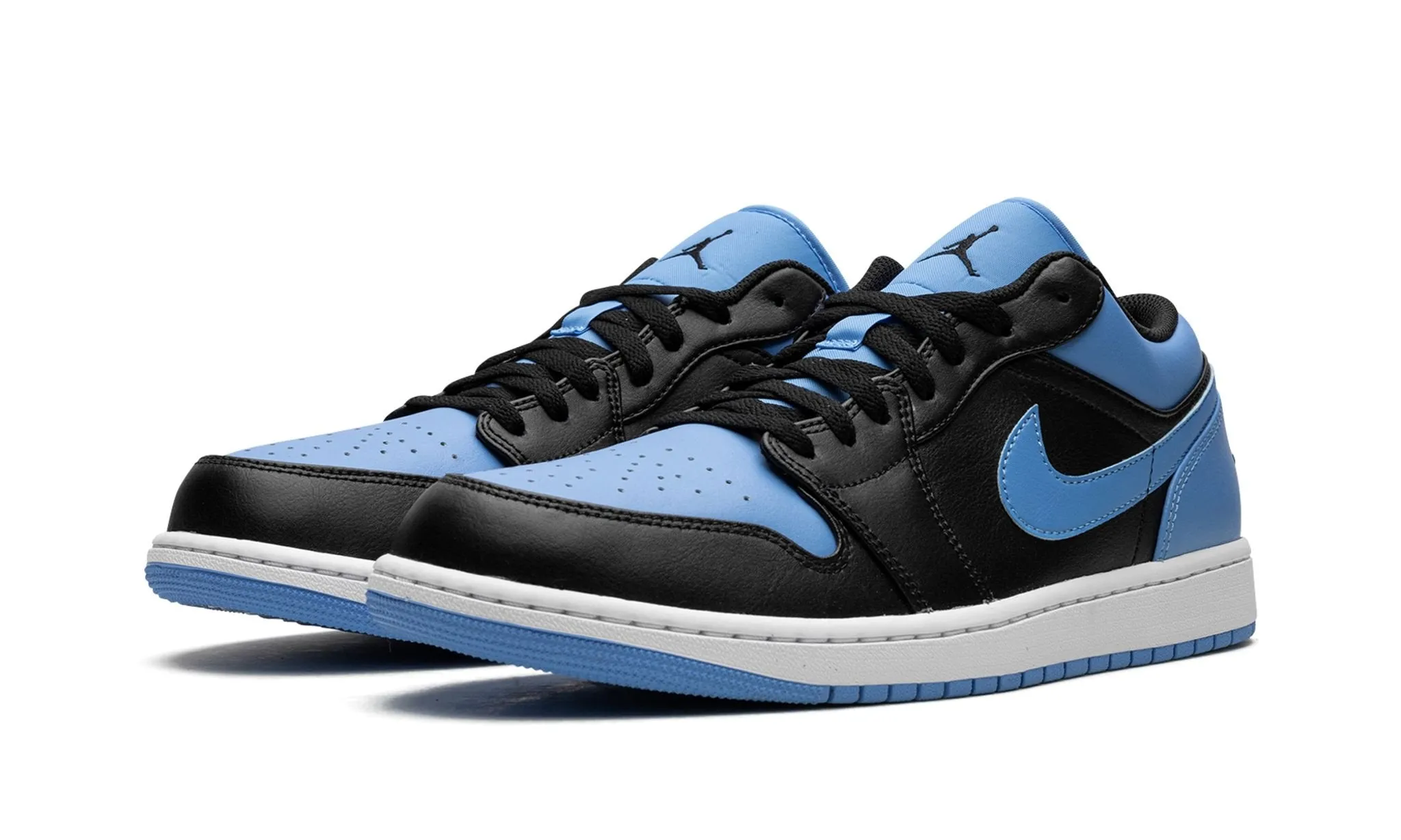 Air Jordan 1 Low Black Unc Family Fit Dream Walk
