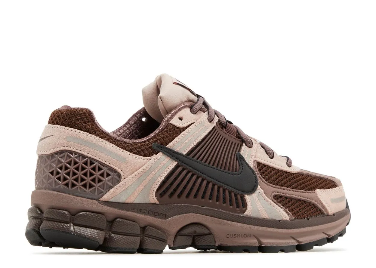 Multipurpose sunny running Nike Zoom Vomero 5 Plum Eclipse