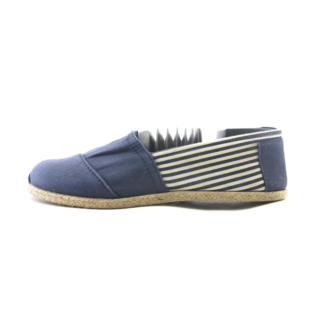 Campus Cool Greek Ease ARDENE .