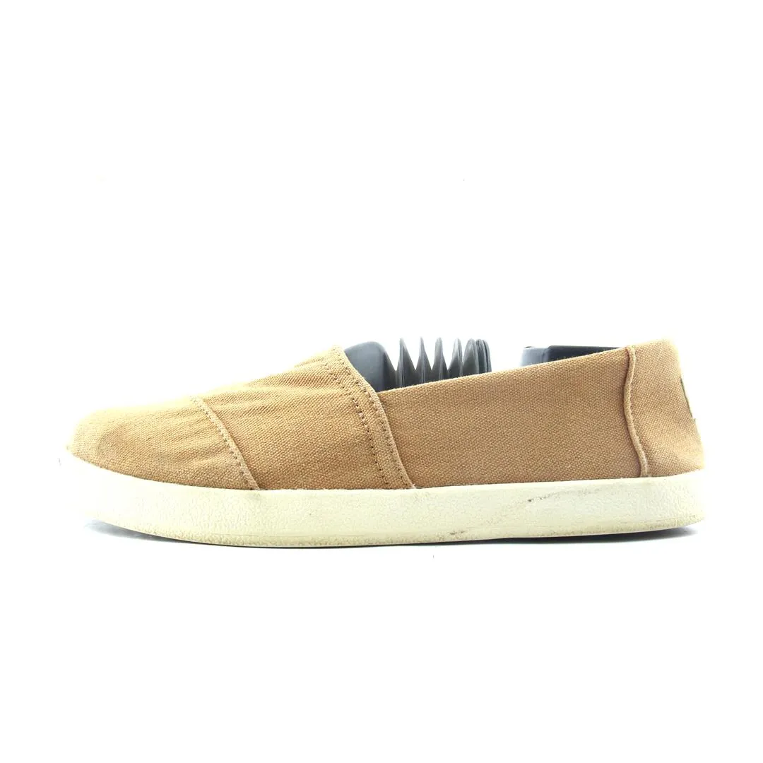 TOMS MEMORY FOAM Wide toe box