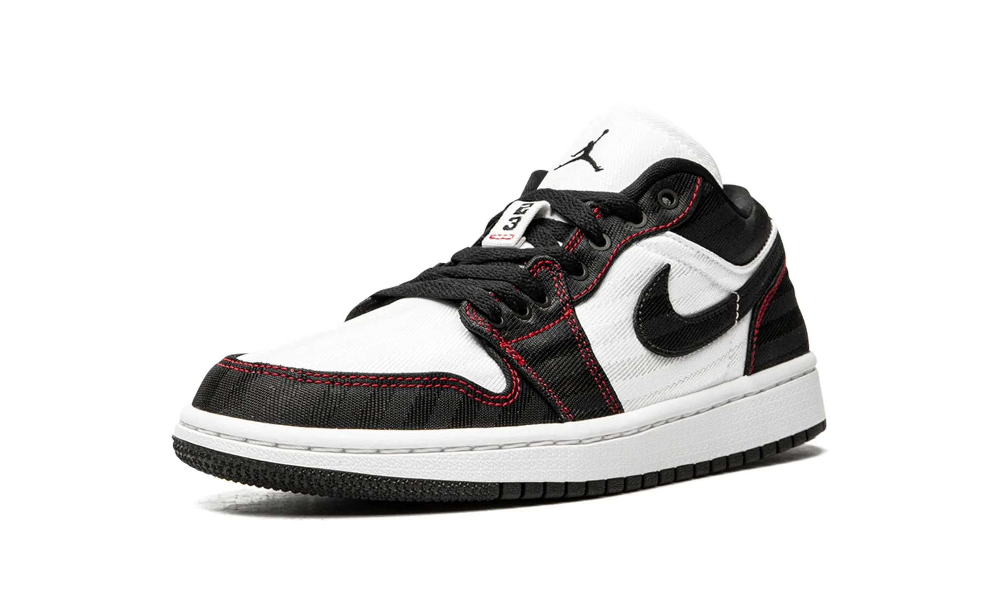 Air Jordan 1 Low SE Utility White Black Red Beach Fun Comfort Walk