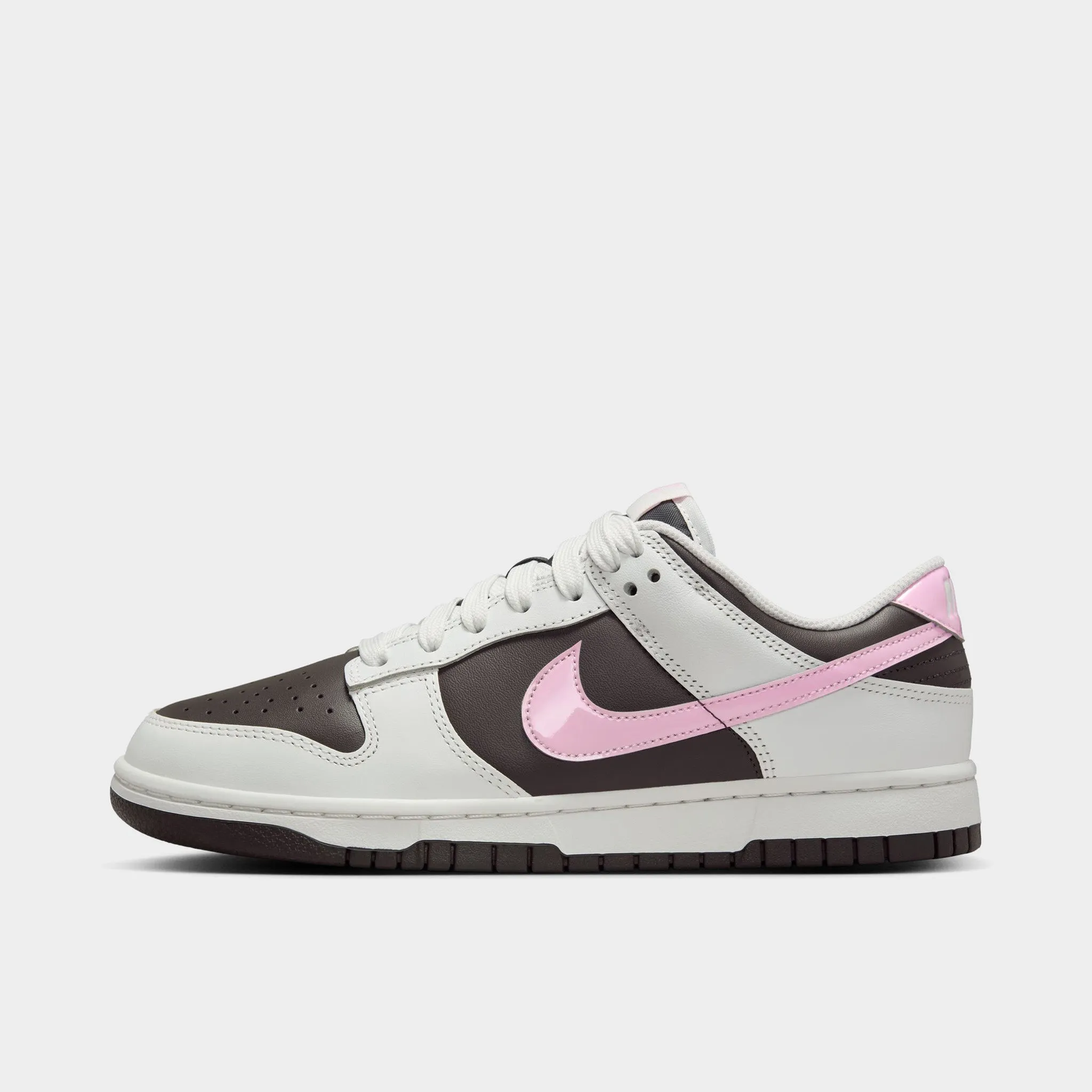 Urban Classic Nike Women's Dunk Low Summit White / Pink Foam - Medium Ash