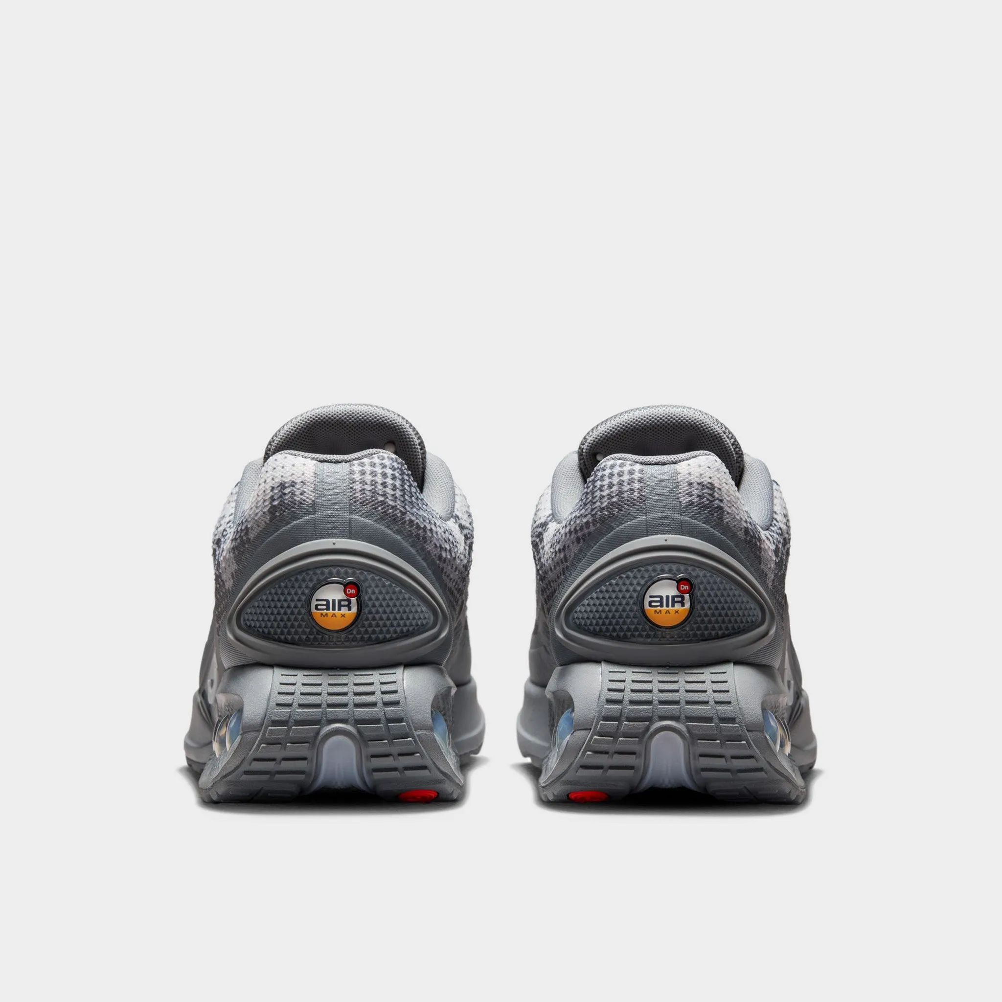 Balanced feel Nike Air Max DN Cool Grey / Metallic Silver - Phantom