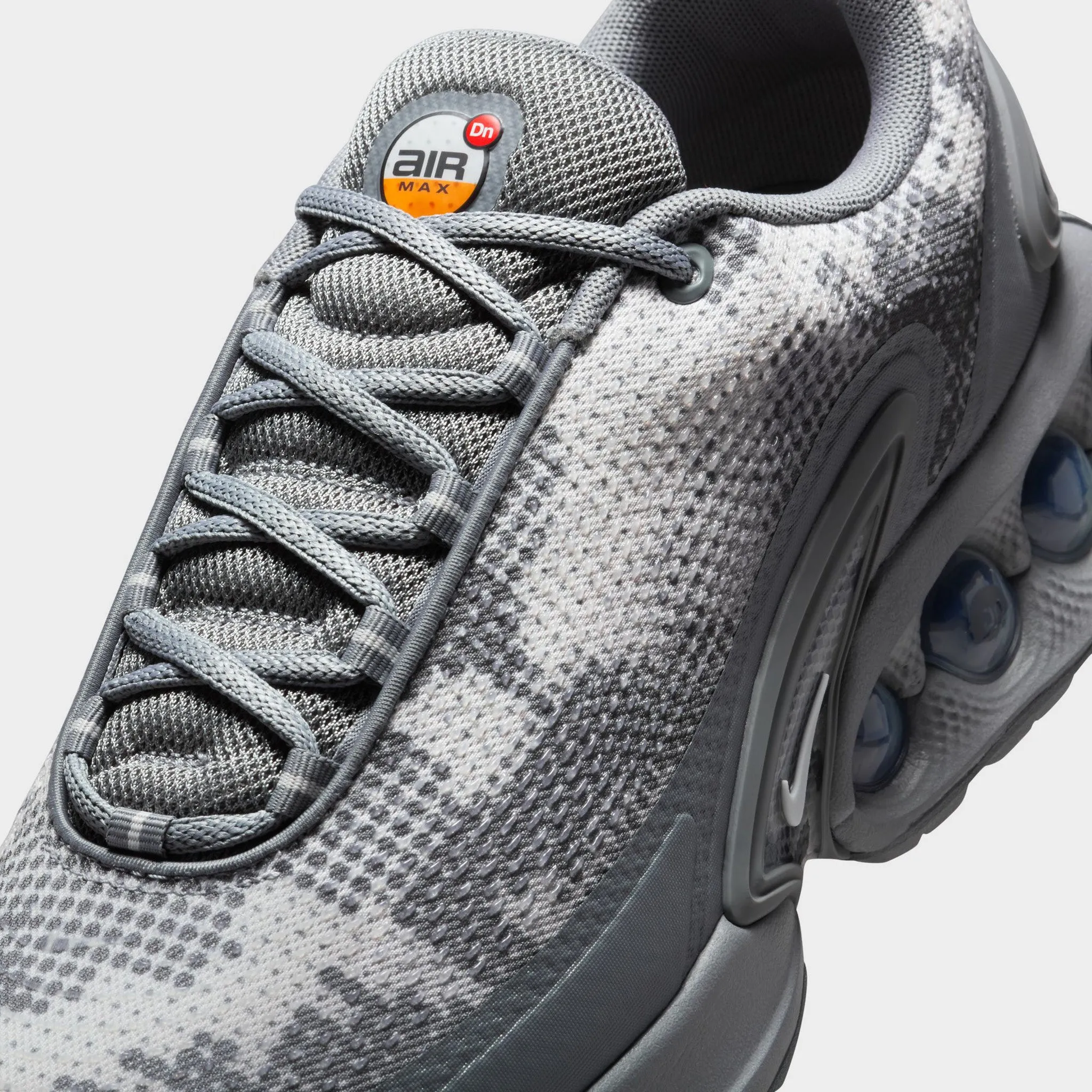 Grip Step Flexible Comfort Nike Air Max DN Cool Grey / Metallic Silver - Phantom