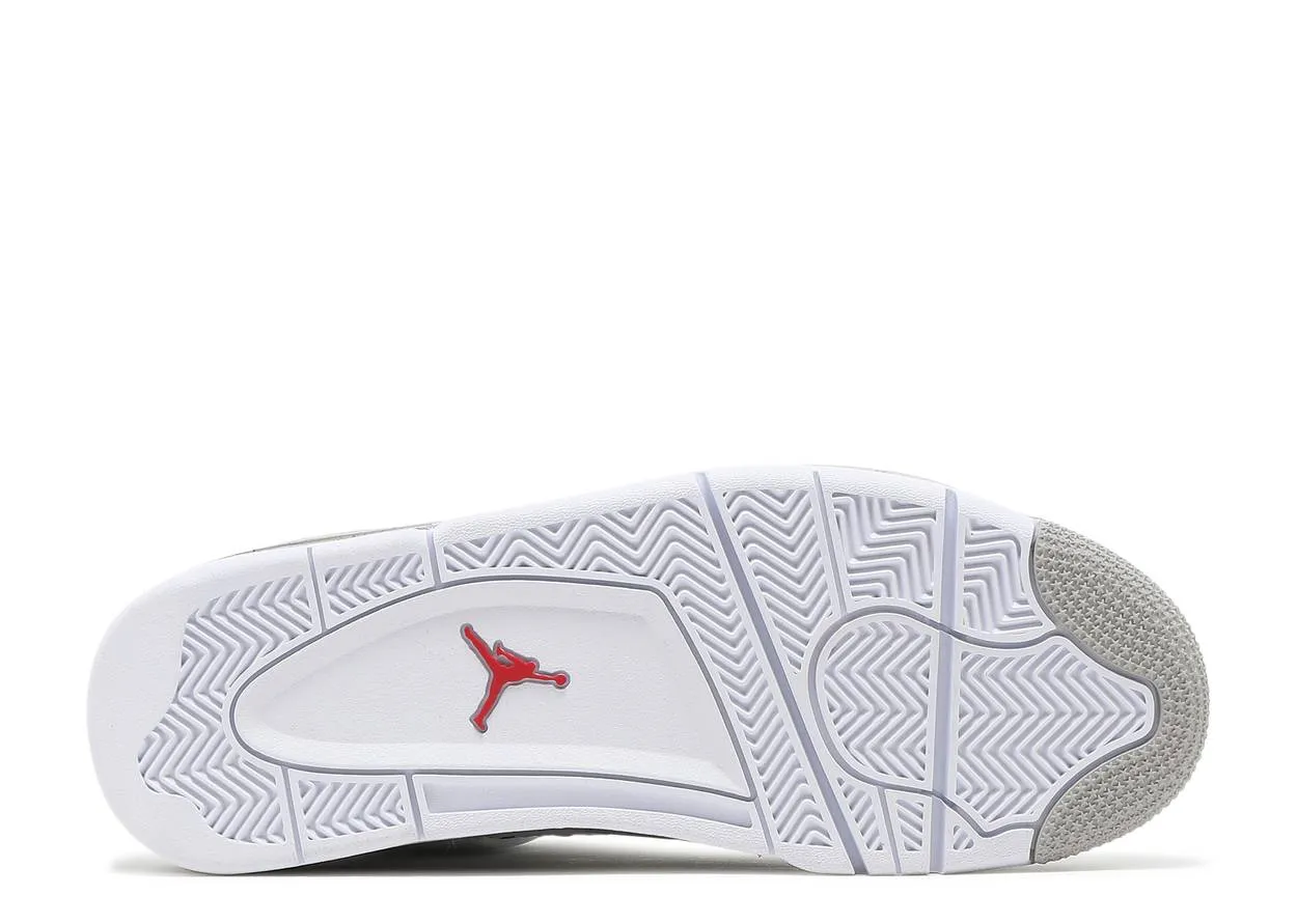 Air Jordan 4 Tech White Oreo outfit pairing Running Comfort
