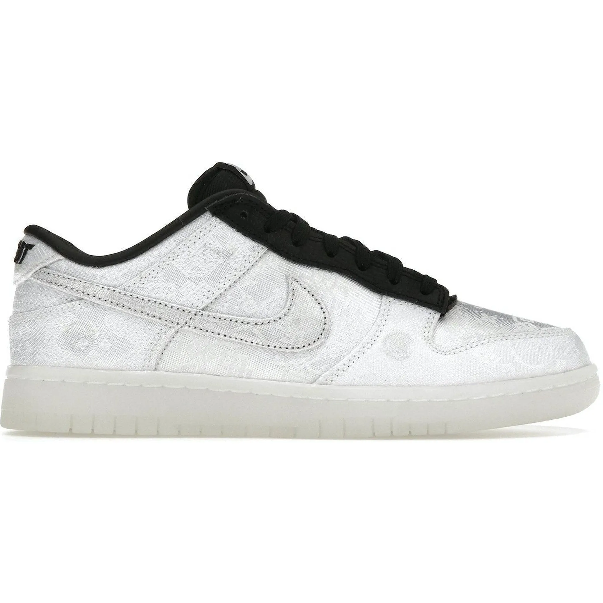 Mountain Run padded insole Nike Dunk Low CLOT Fragment White