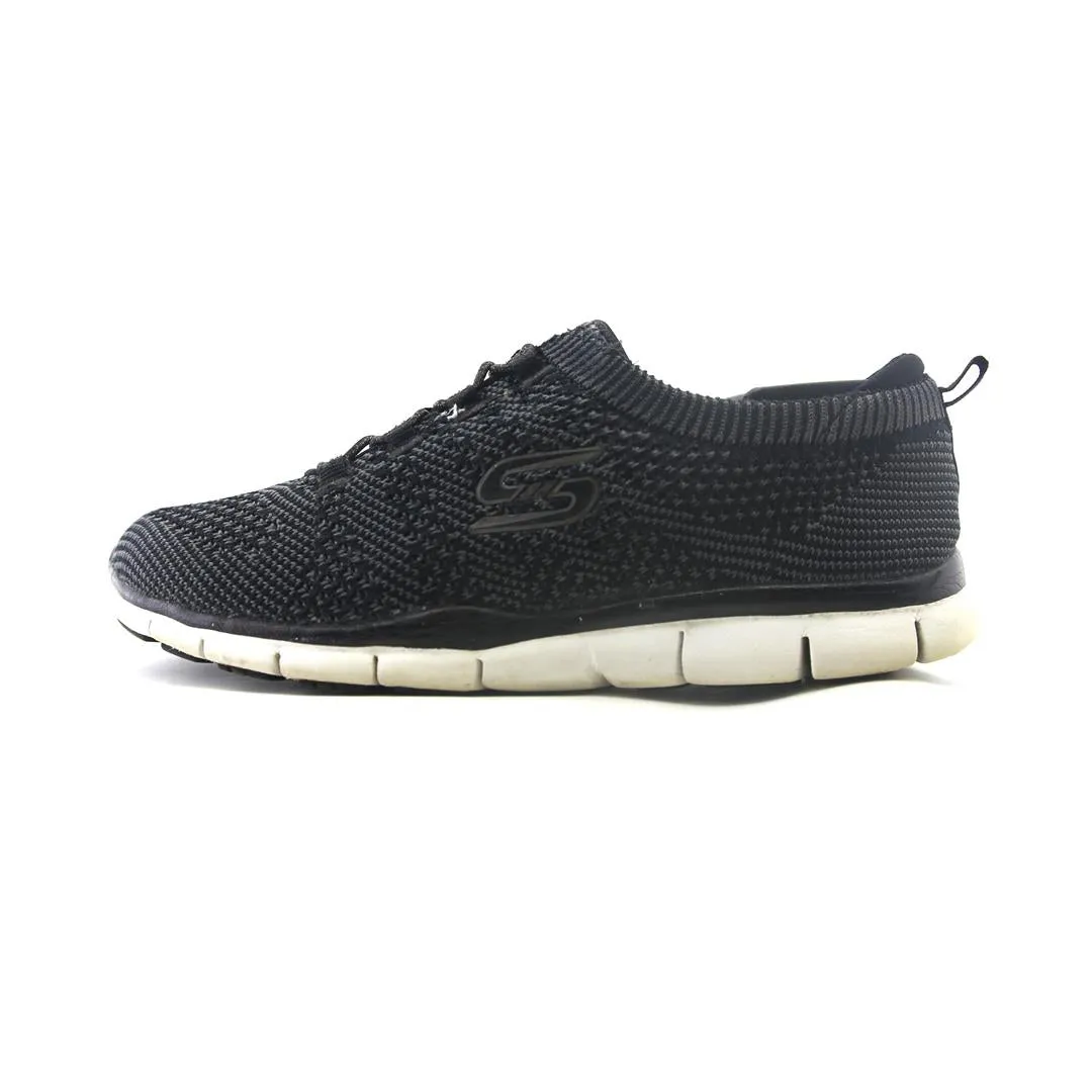 SKECHERS SUMMITS Slip Safe Stage Glow