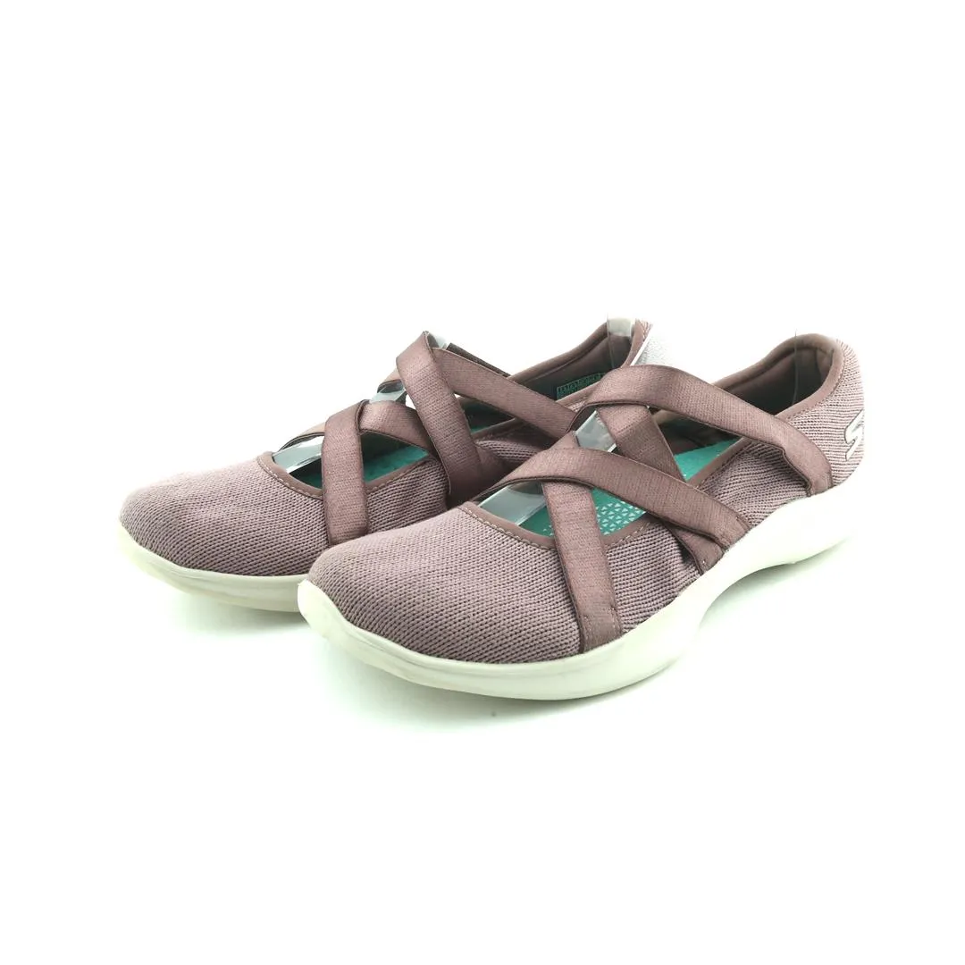 SKECHERS GOGA MAT Vintage Mood