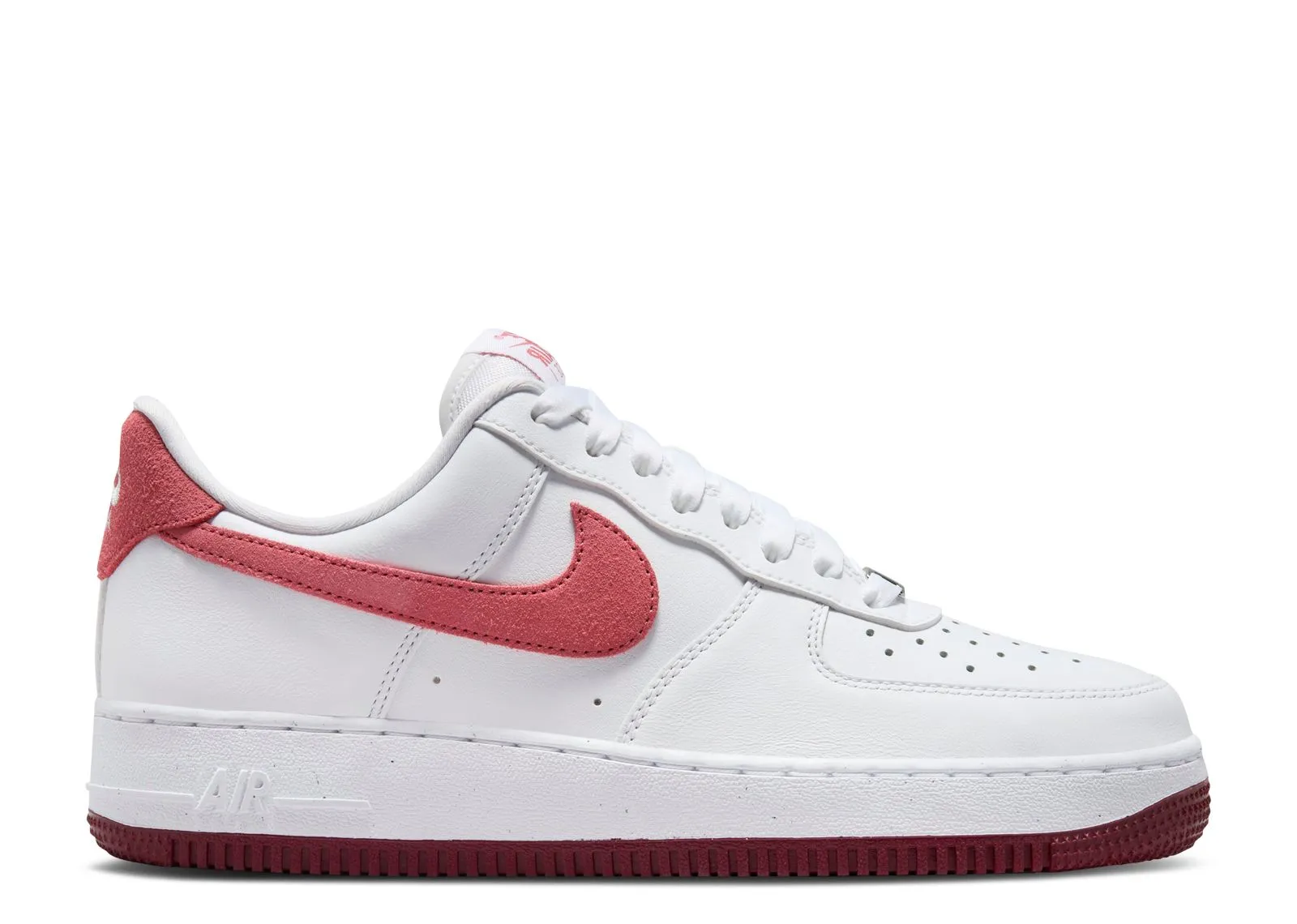 Nike Air Force 1 Low '07 XLD Valentine's Day 2024 Suede Material