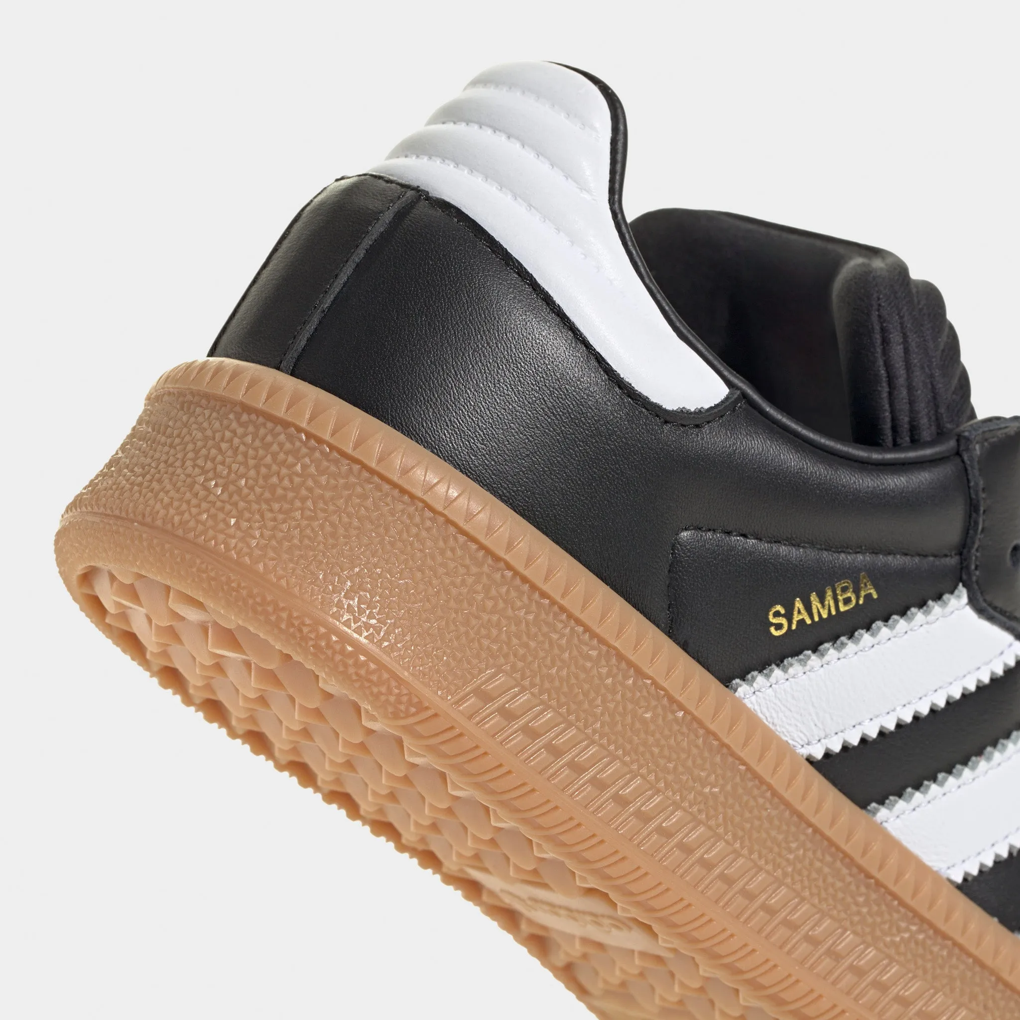 adidas Juniors' Samba XLG Core Black / Footwear White - Gum Lightweight