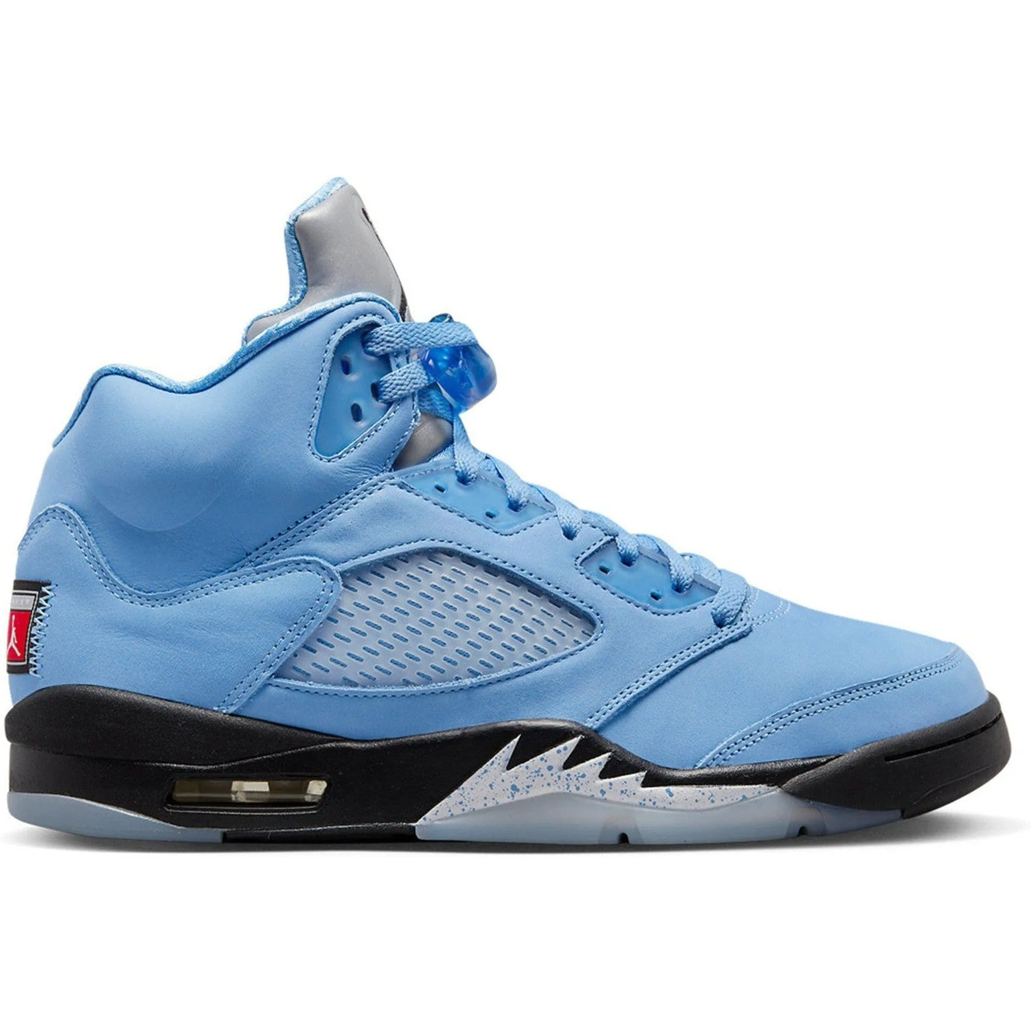Jordan 5 Retro UNC University Blue Classic Finish Sidewalk Walk