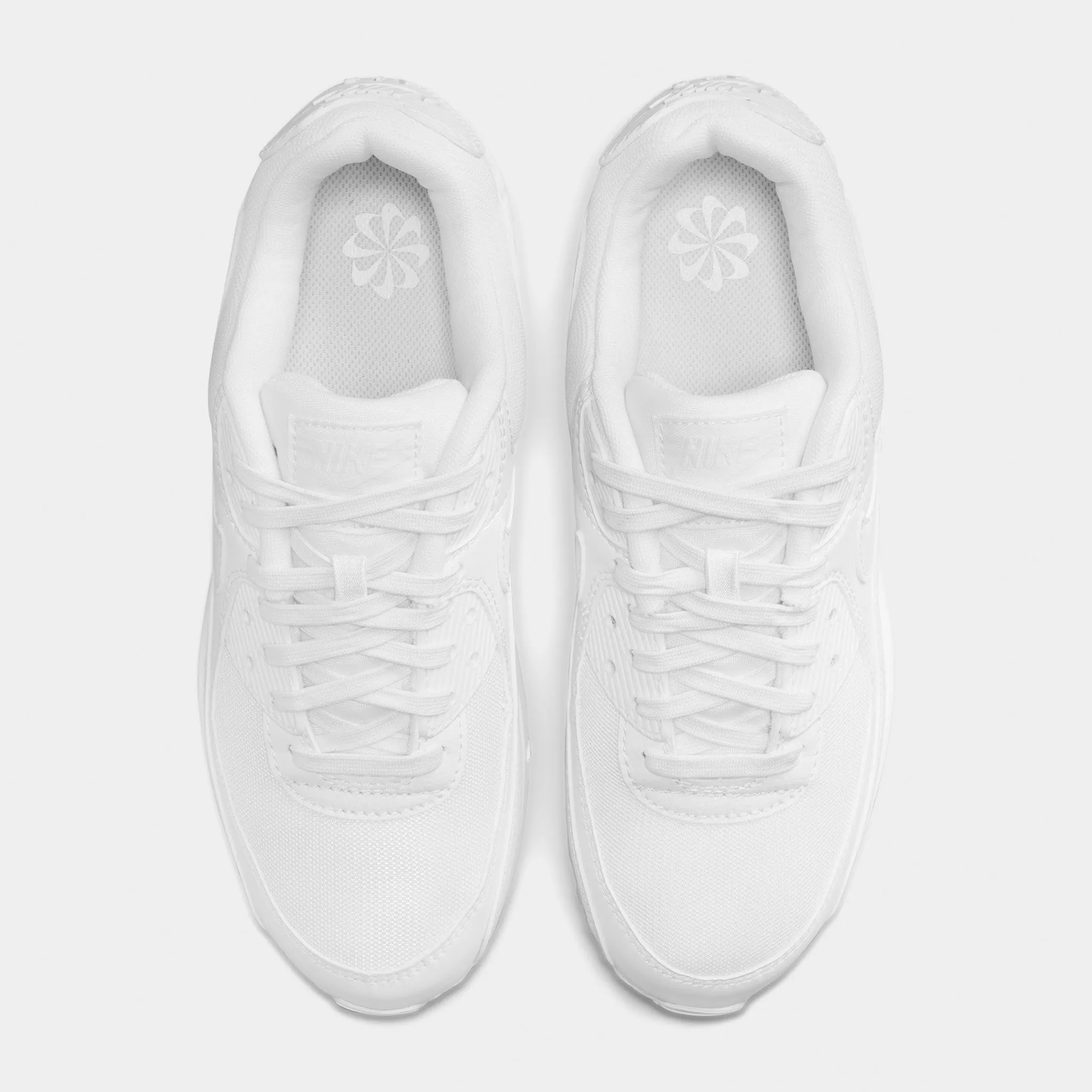Nike Women's Air Max 90 White / White - White Support Motion Low key style