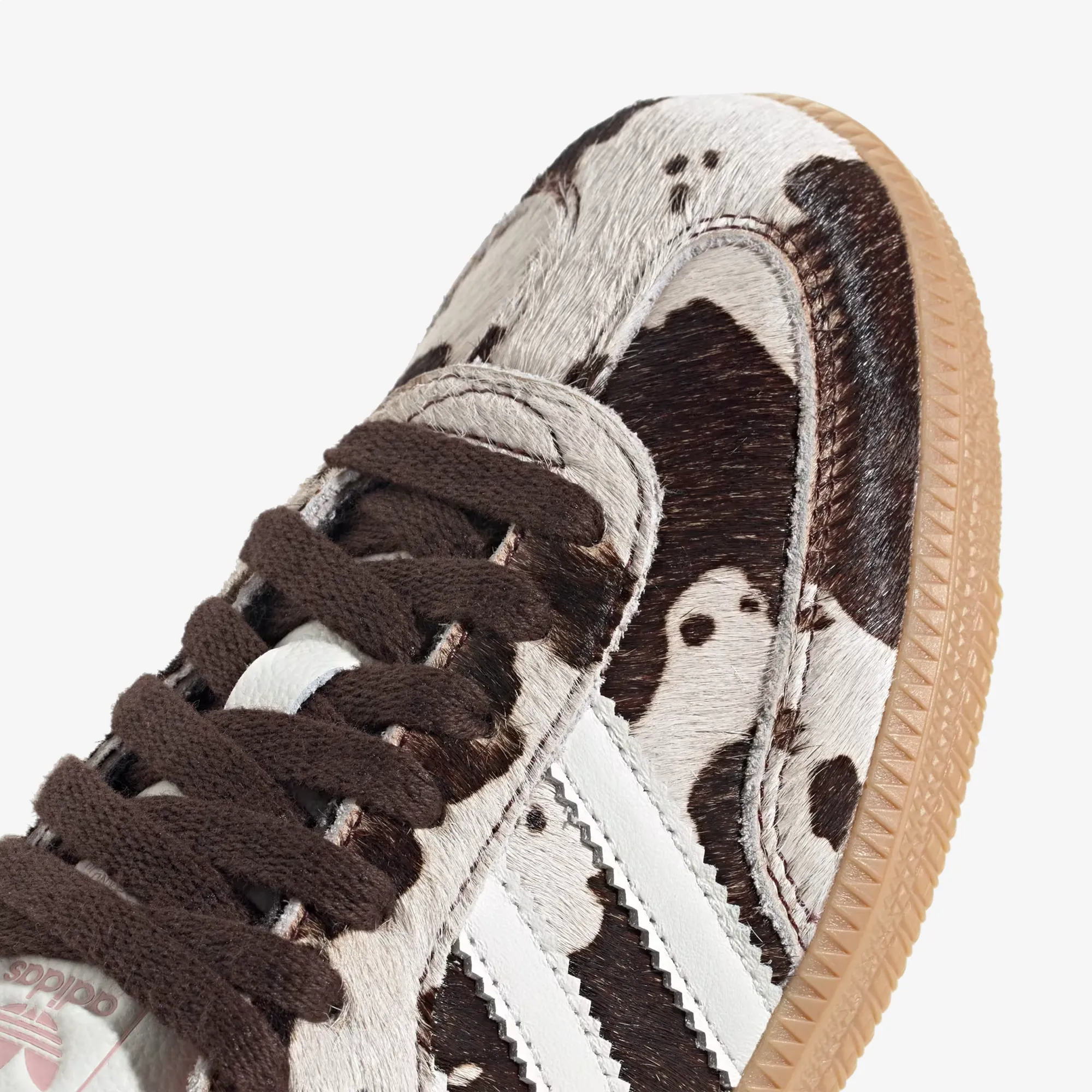 ADIDAS ORIGINALS | SAMBA OG { DARK BROWN/OFF WHIITE/GUM No Fuss Street Mood