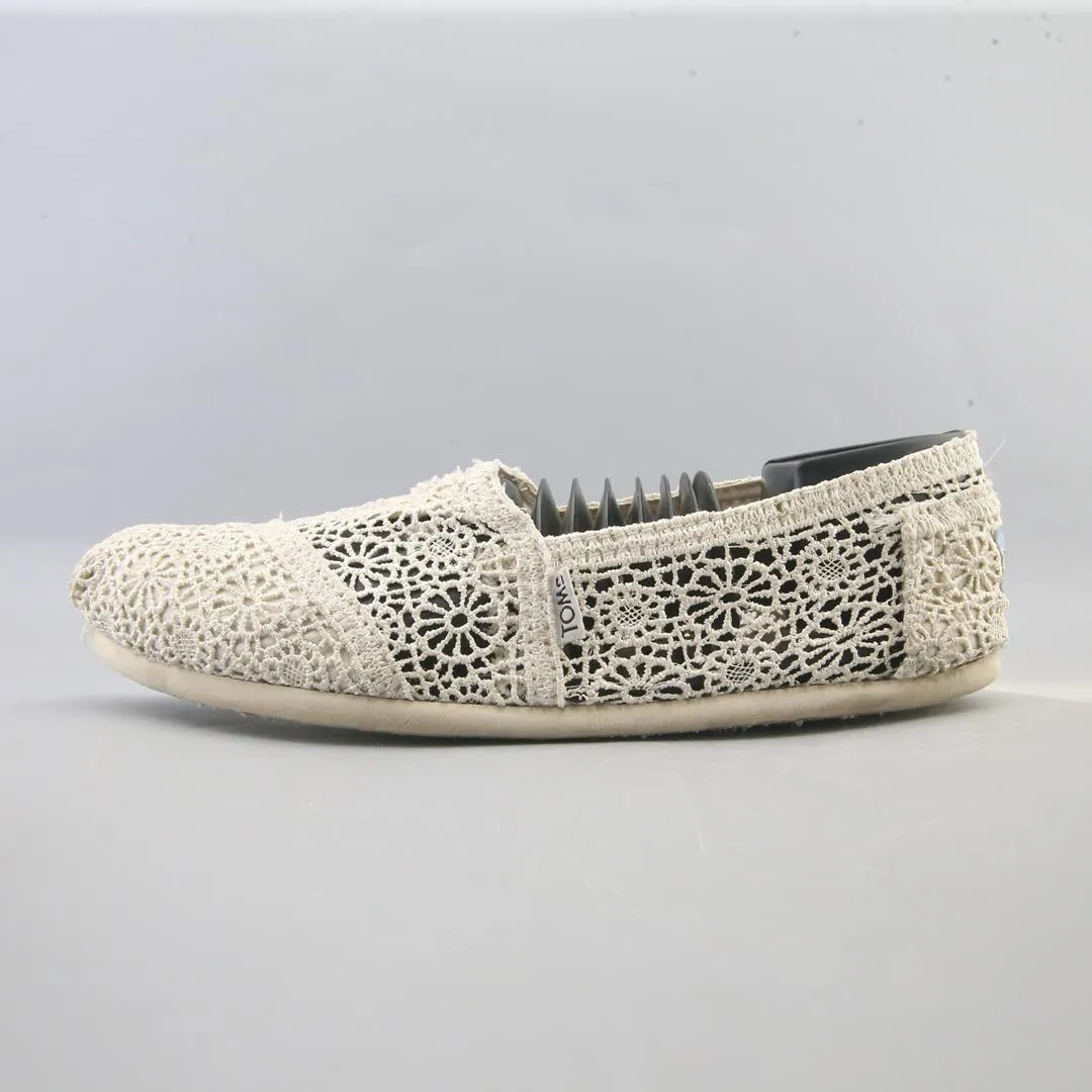 TOMS . Surf Step