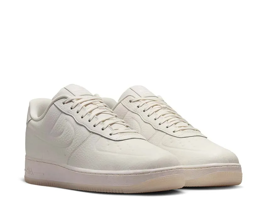 Nike Air Force 1'07 Pro-Tech No Tie Style