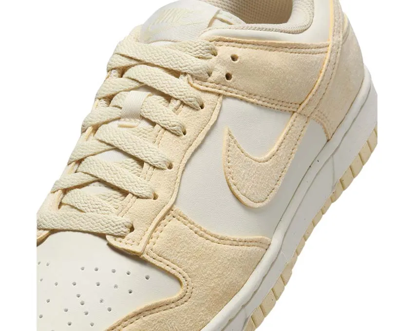 Nike Dunk Low "Pale Ivory" Stable Feel