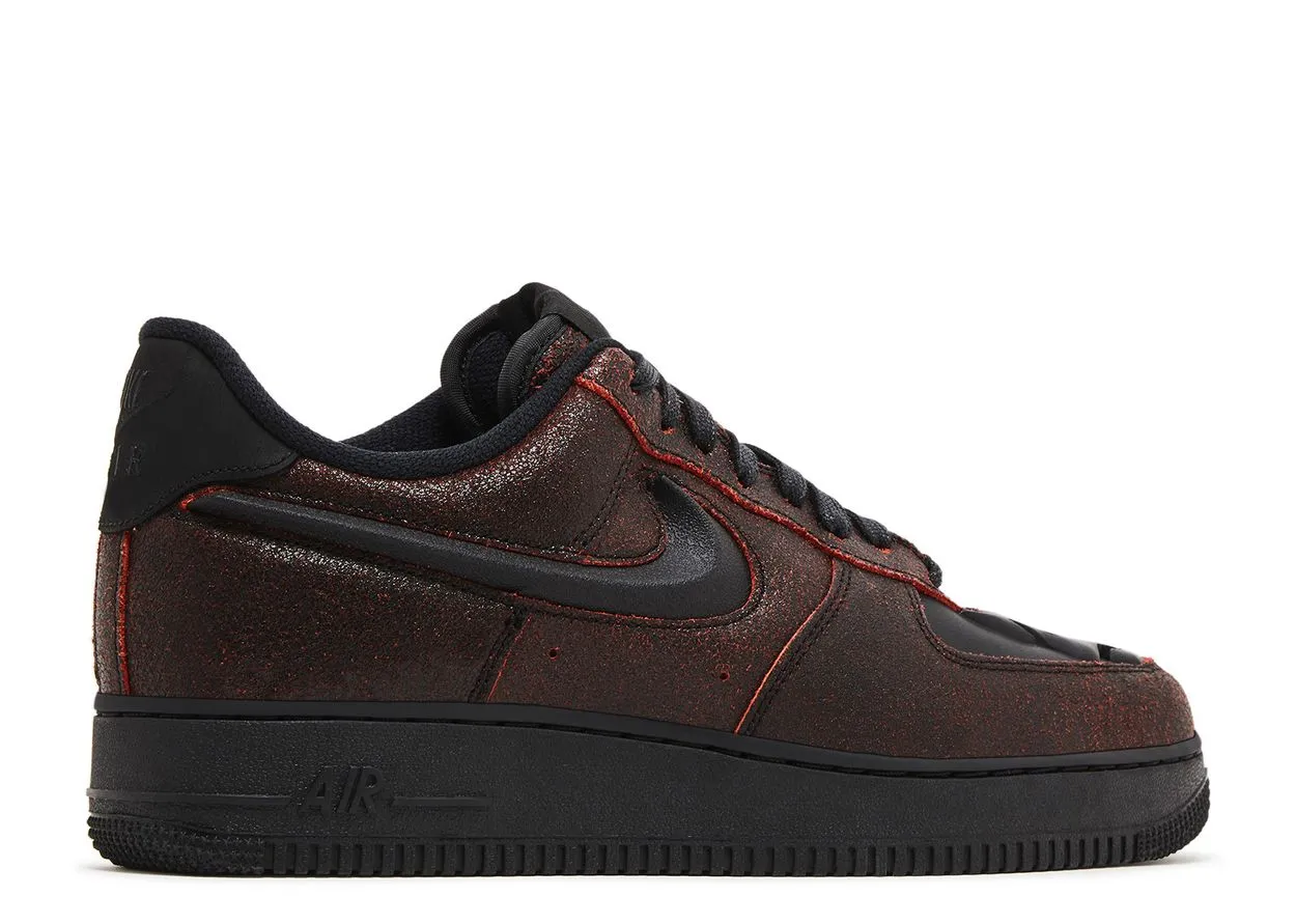Nike Air Force 1 Low Retro QS Halloween Skull Travel Outfit