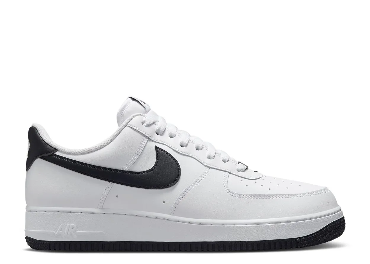 Well Built Minimal Vibe Nike Air Force 1 Low '07 White Black
