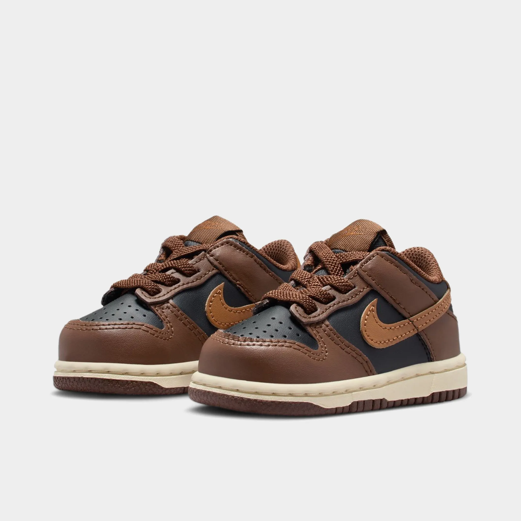 Nike Dunk Low TD Black / British Tan / Cacao Wow Street Scene