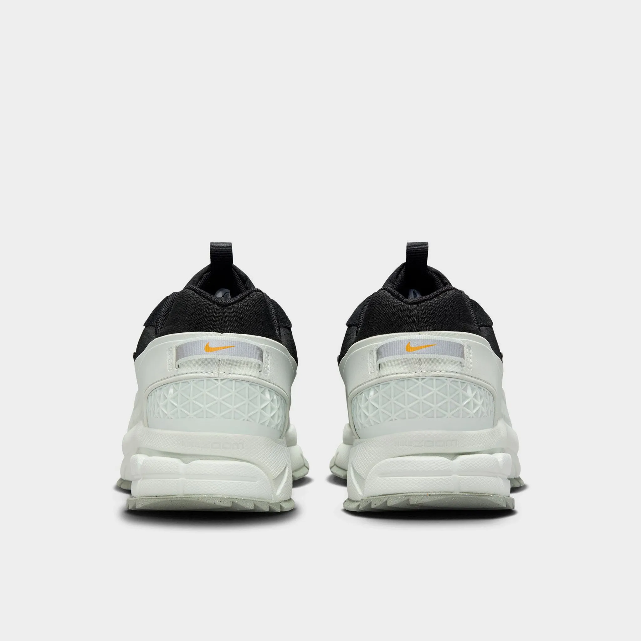 Nike Zoom Vomero Roam Black / Black - Light Silver machine - washable