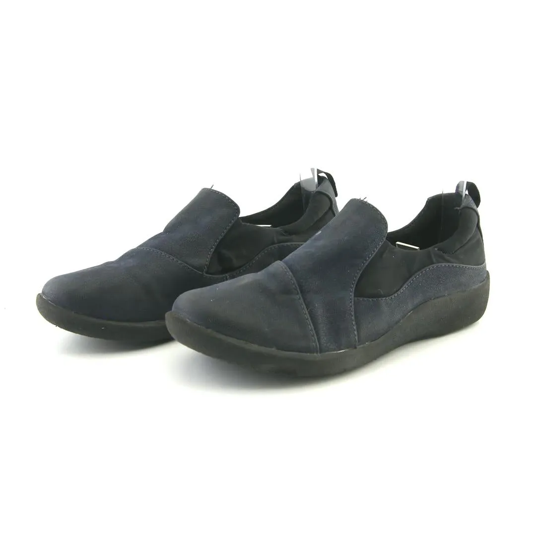 Joint Care CLARKS CLOUDSTEPPERS